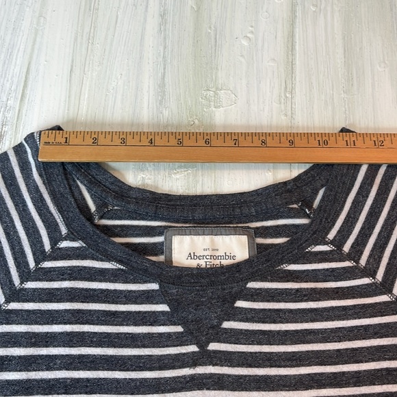 💚5 for $25 Abercrombie &Fitch Raglan Striped Gray Long Sleeve Women’s Size Large - Picture 6 of 12